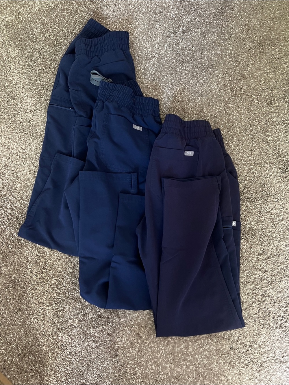 Figs Straight Leg Scrub Pants in Navy and Dark Navy